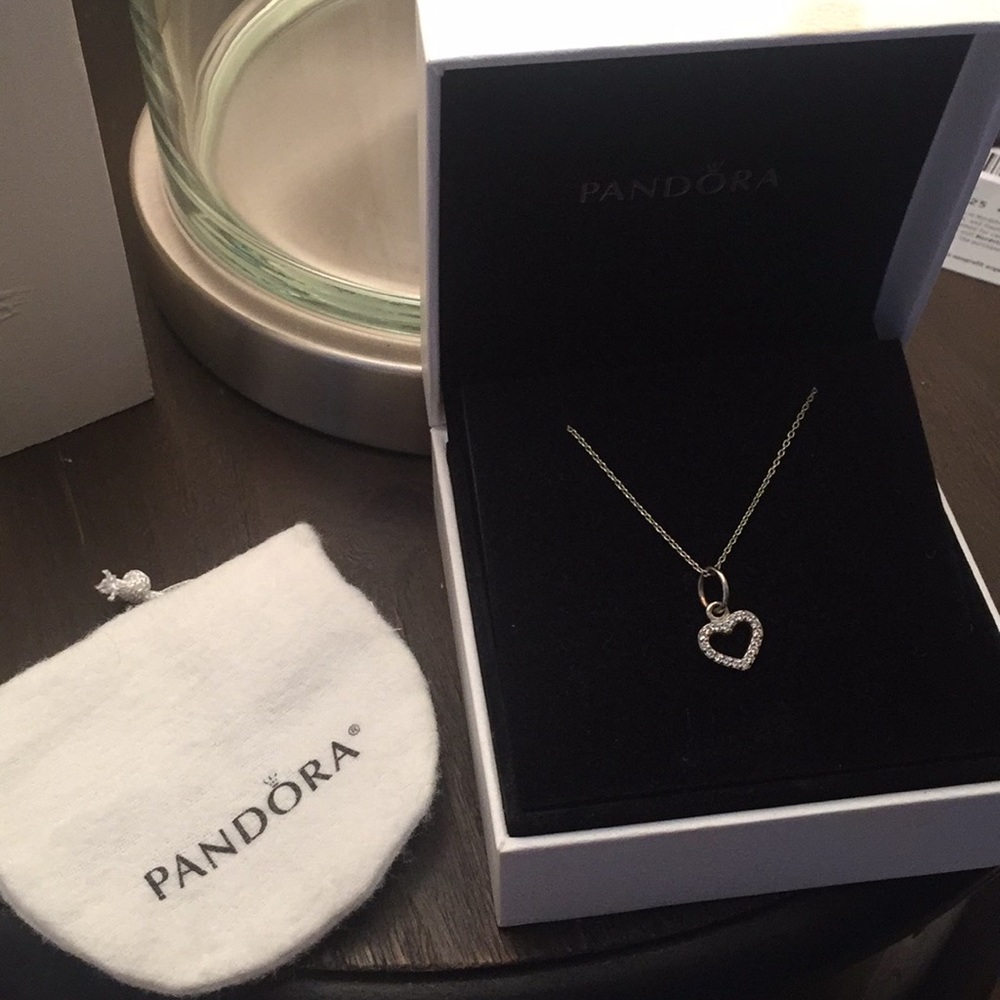 Pandora heart necklace